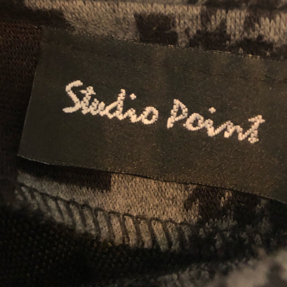 Studio Point Black and Gray Houndstooth Skirt - Picture 3 of 4
